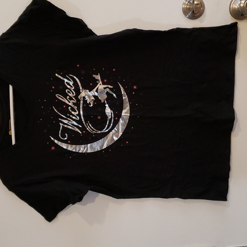 Wicked tee